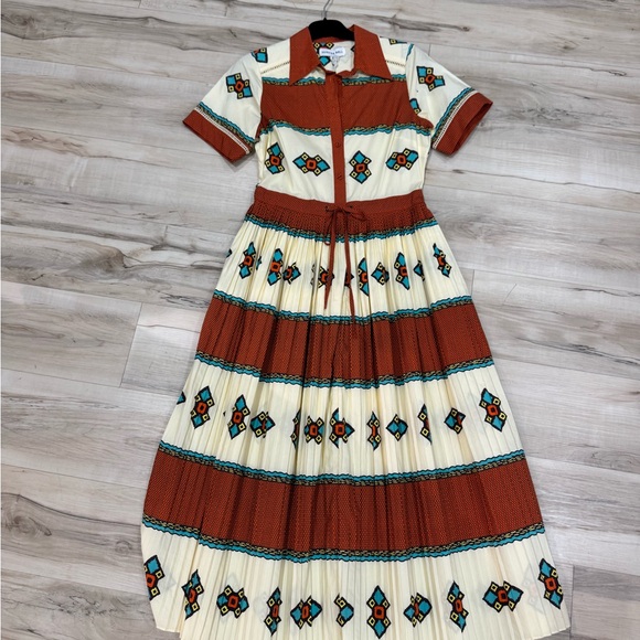 HUNTER BELL Dresses & Skirts - Hunter Bell Cream and Brown Patterned Maxi Dress